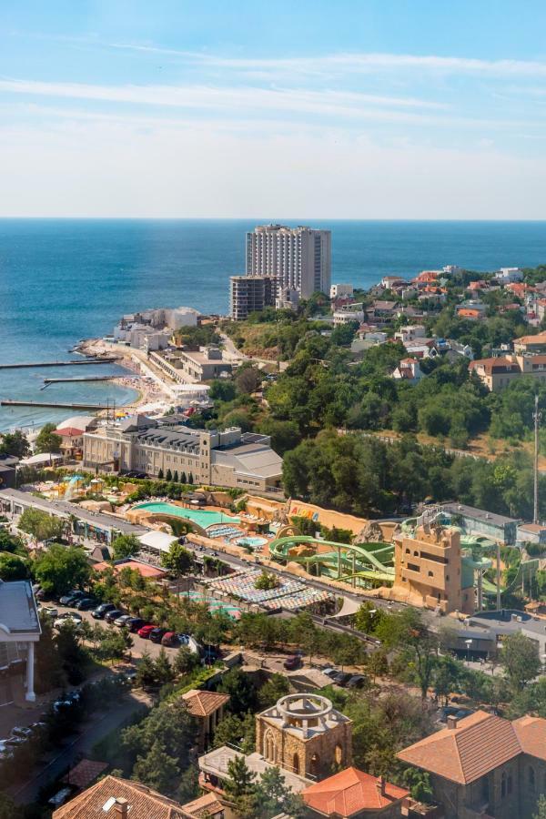 Vip Level Sea View Apartment Odessa Eksteriør billede