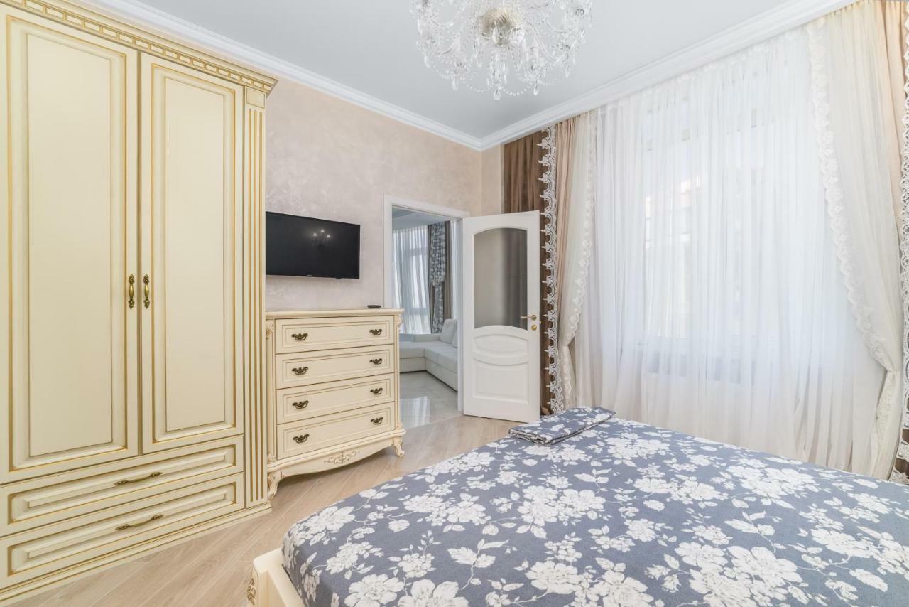 Vip Level Sea View Apartment Odessa Eksteriør billede